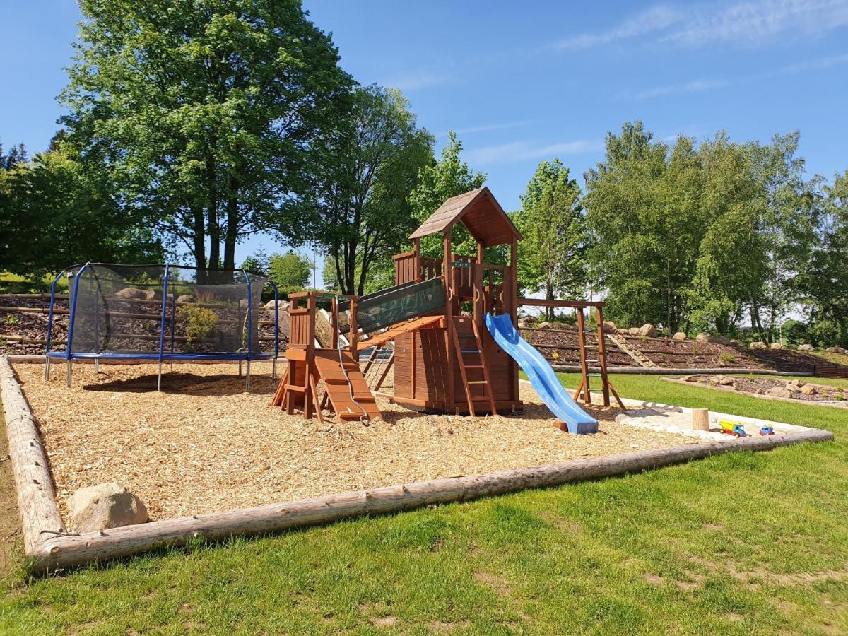 Apartmany Srub Vytonka Lipno เชดนีวีตอน ภายนอก รูปภาพ