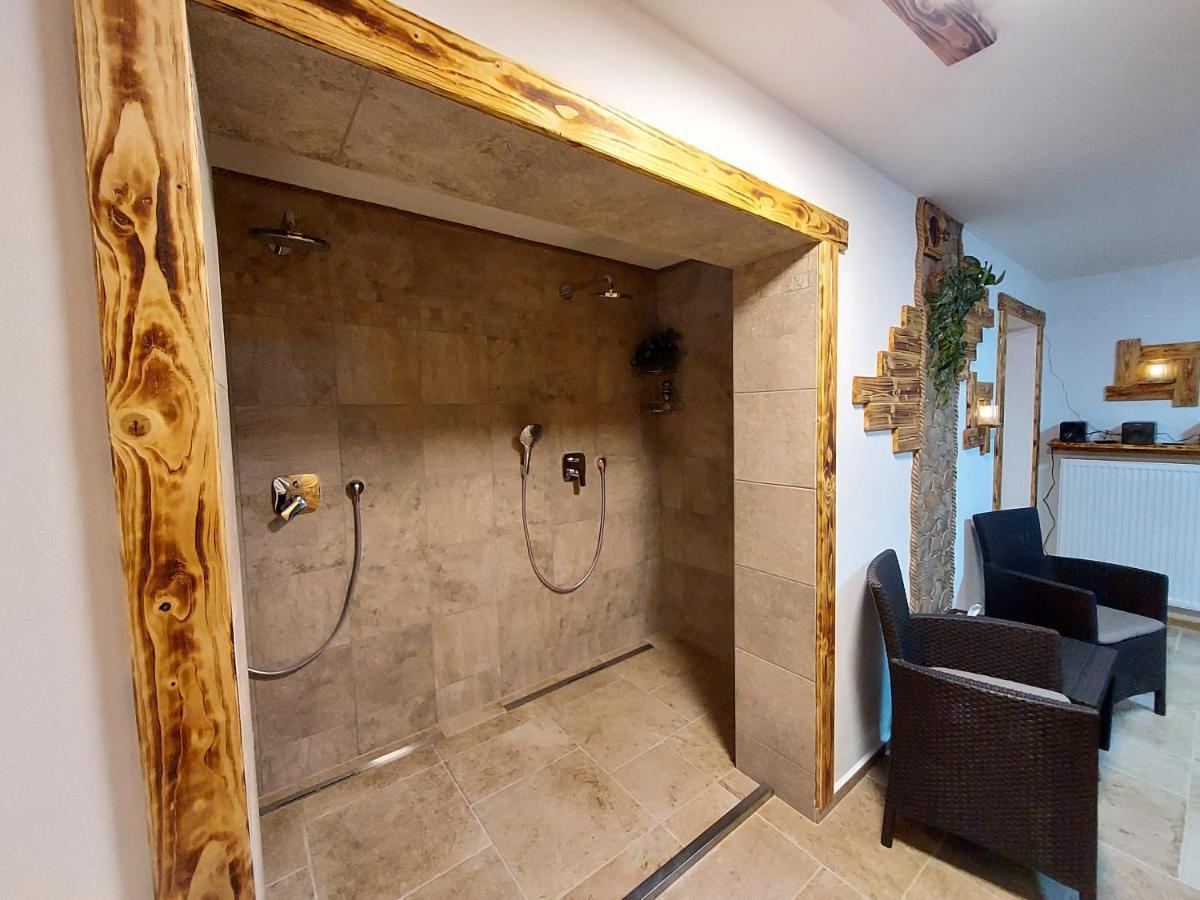 Apartmany Srub Vytonka Lipno เชดนีวีตอน ภายนอก รูปภาพ