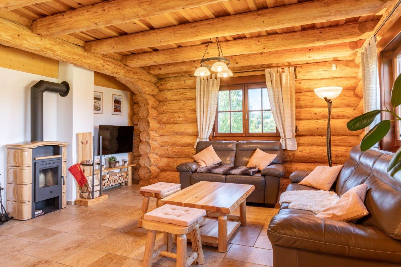 Apartmany Srub Vytonka Lipno เชดนีวีตอน ภายนอก รูปภาพ